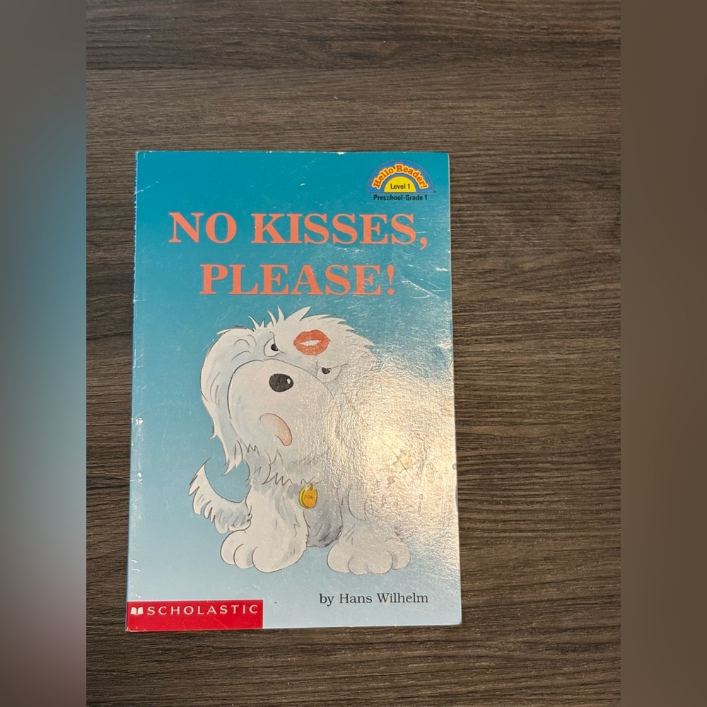 Scholastic Blue and White Puppy Picture Book